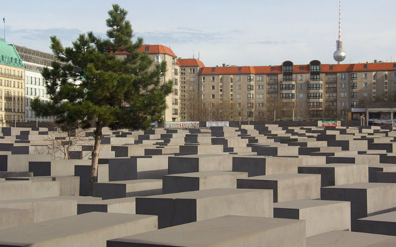 Memorial to the Murdered Jews of Europe, Berlin