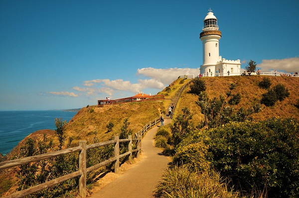 Byron-Bay-Lighthouse-Schoolies-Destinations